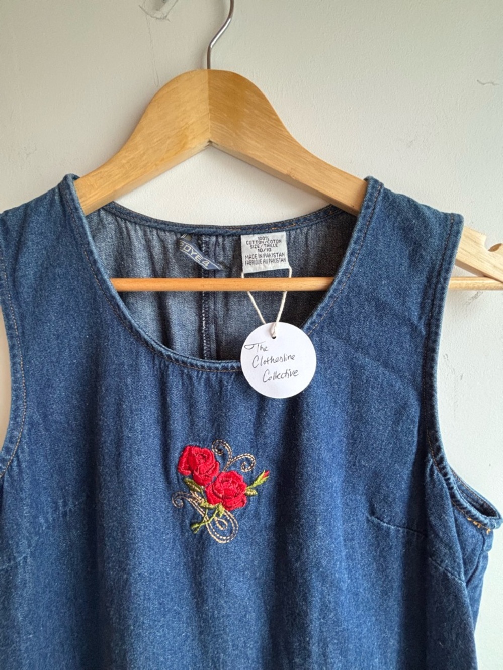 Sleeveless Denim Maxi Dress with Rose Embroidery - Picture 3 of 3
